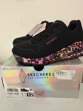 SKECHERS Uno Gen-Viva Leopard Skechers Girls size 12